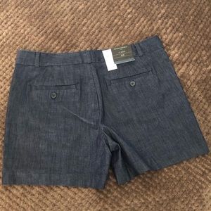 Beautiful shorts, casual with tags